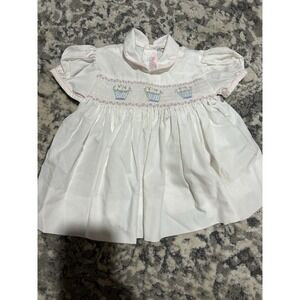 Vintage House Of Hatten Baby Girl Smocked Dress Size 12 Months